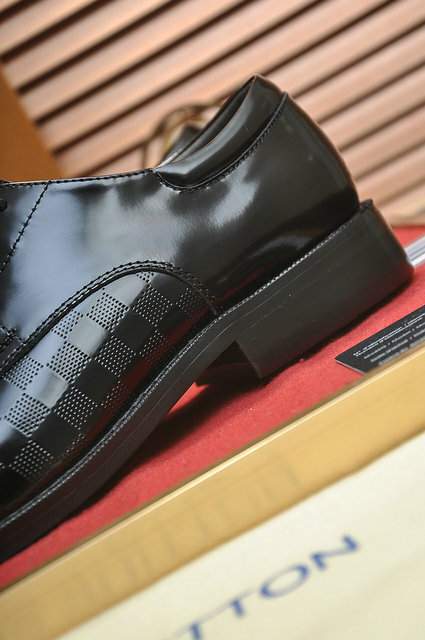 Picture of Louis Vuitton Shoes _SKU22516009SZ38-4413725